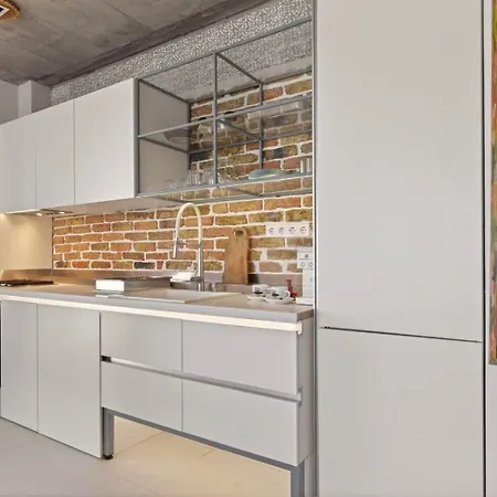 Design Lux Harmony In Bamboo Garden,no Shoes Allowed Inside * Varna