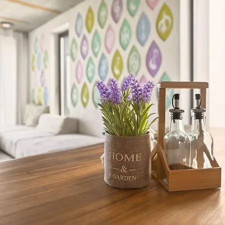 Design Lux Harmony In Bamboo Garden,no Shoes Allowed Inside *