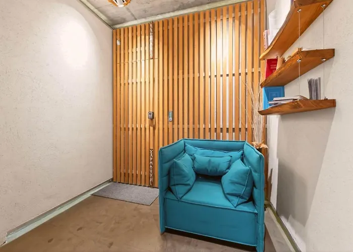 Design Lux Harmony In Bamboo Garden,no Shoes Allowed Inside فارنا