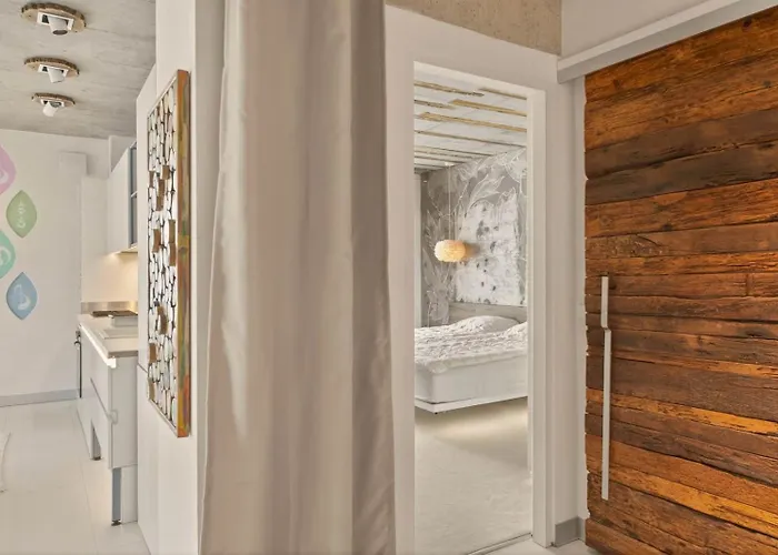 Design Lux Harmony In Bamboo Garden,no Shoes Allowed Inside شقة *